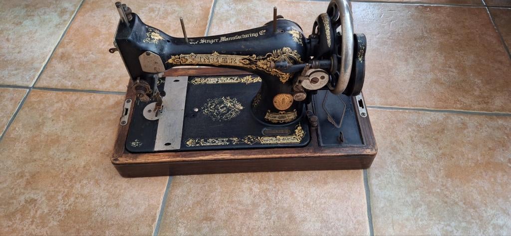 Singer naaimachine, Ophalen