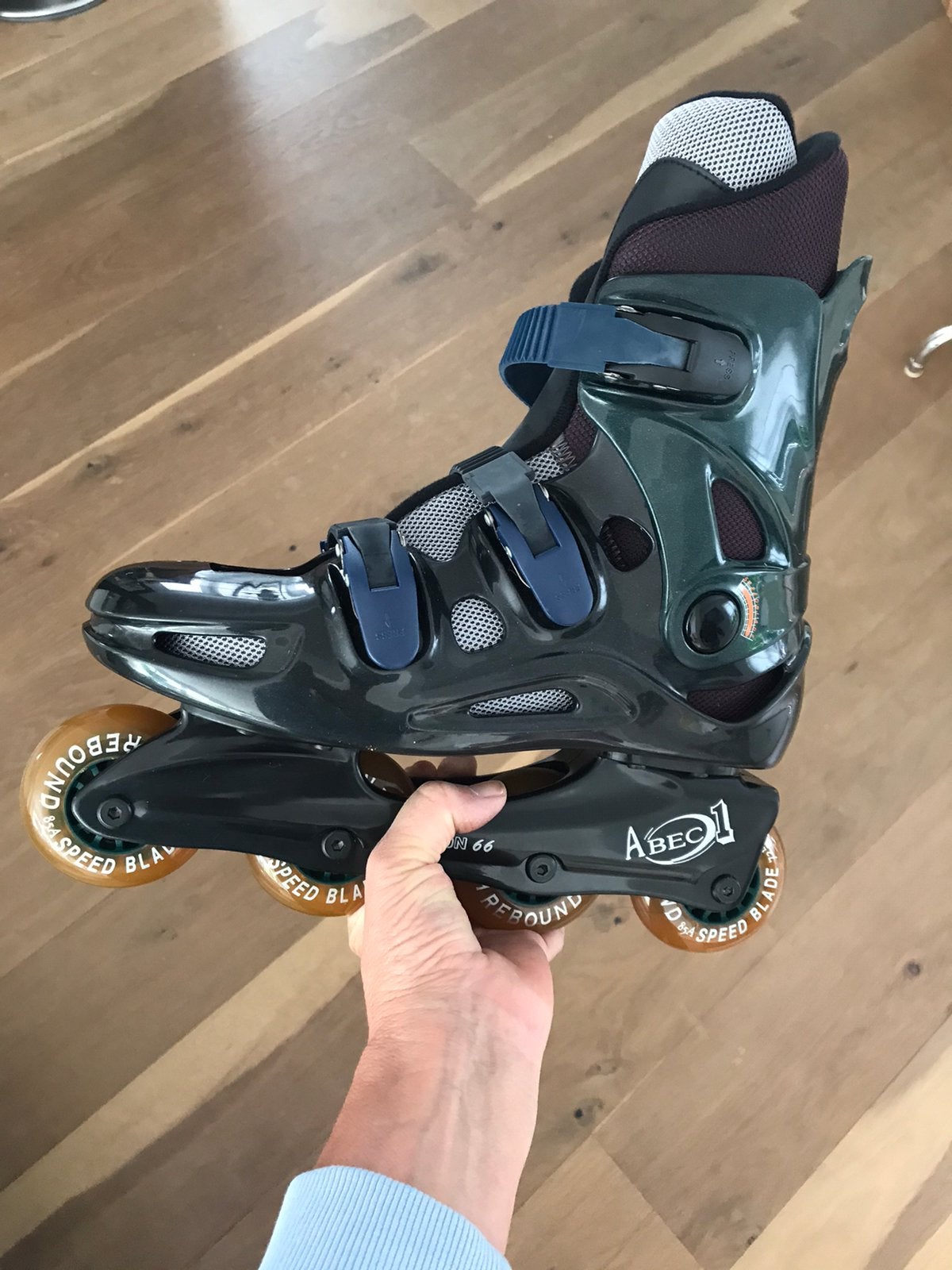 Skeelers nieuw in de doos.maat 41 en maat 42, Sport en Fitness, Ophalen, Nieuw