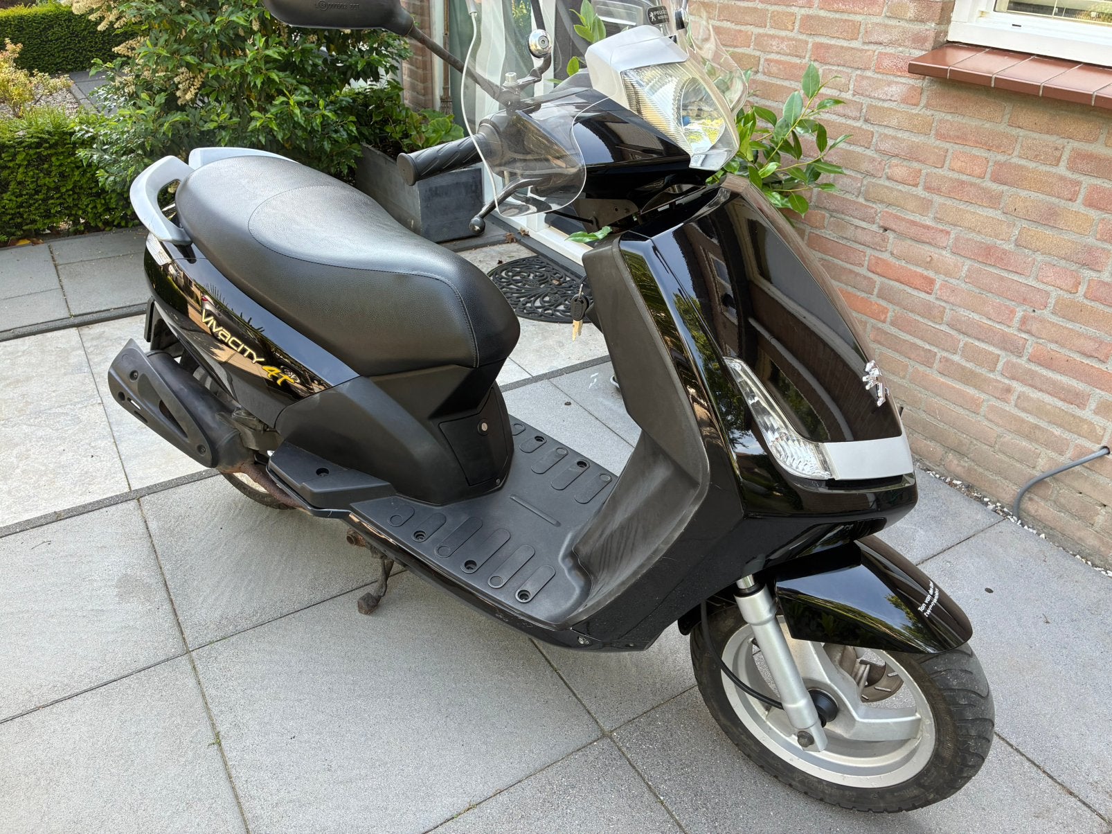 Peugeot vivacity 50cc snor scooter, Fietsen en Brommers, Snorfietsen en Snorscooters, Ophalen, Gebruikt, Benzine, Peugeot