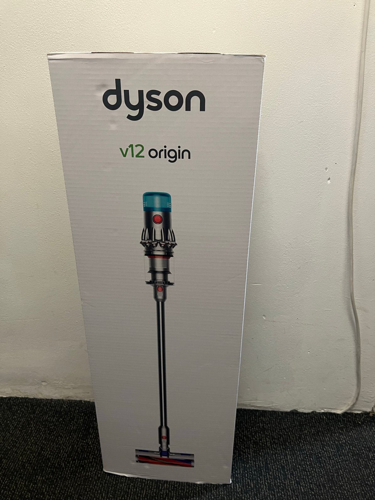 Nieuwe Dyson V12 Origin Steelstofzuiger - Geseald, Ophalen of Verzenden, Dyson, Reservoir, Steelstofzuiger