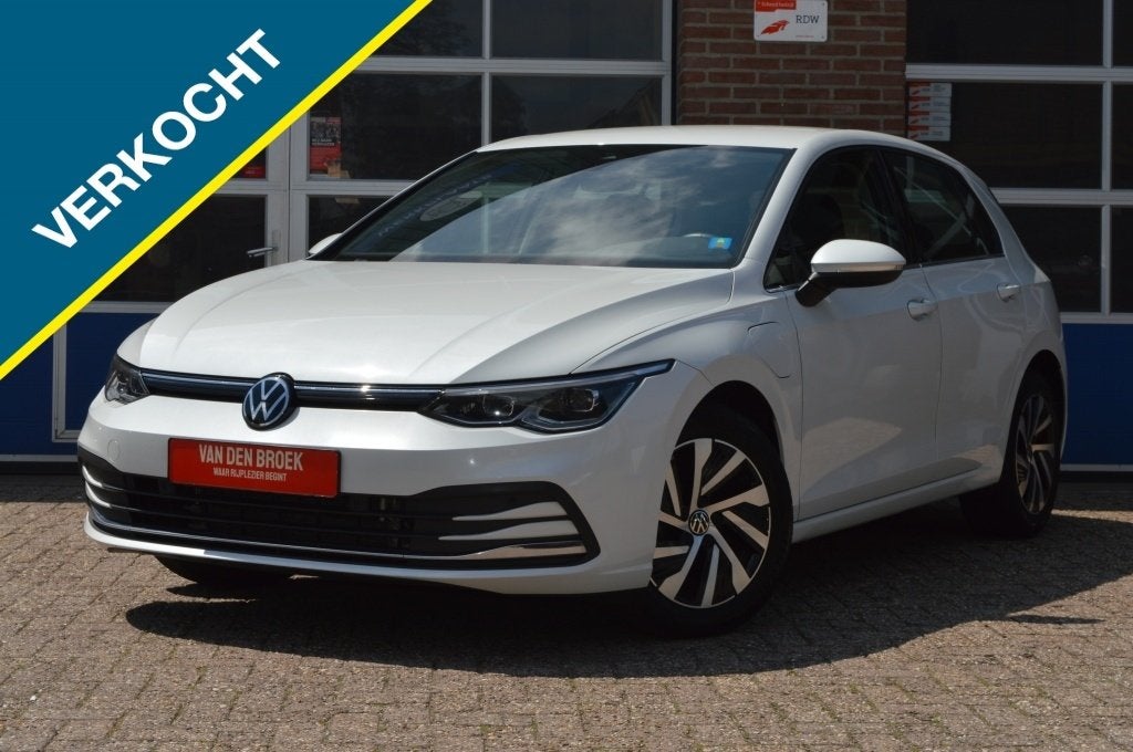 Volkswagen Golf 1.4 eHybrid Style | AUT - MEMORY (bj 2021), Auto's, Volkswagen, Automaat, 1490 kg, Gebruikt, Euro 6