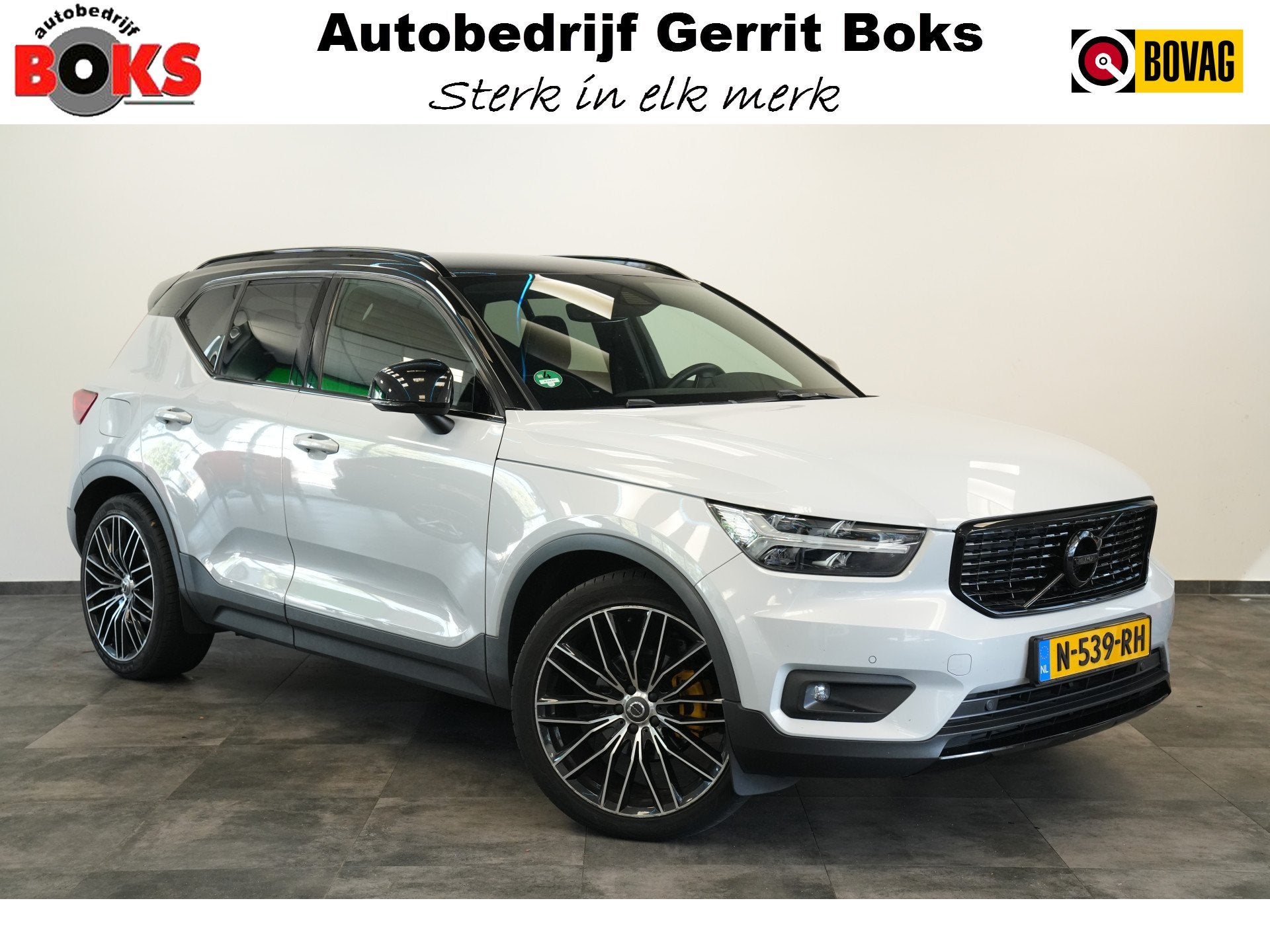 Volvo XC40 2.0 D3 R-Design Cruise/Climate 20''LM Harman&Kard, Stof, 4 cilinders, Wit, Bedrijf