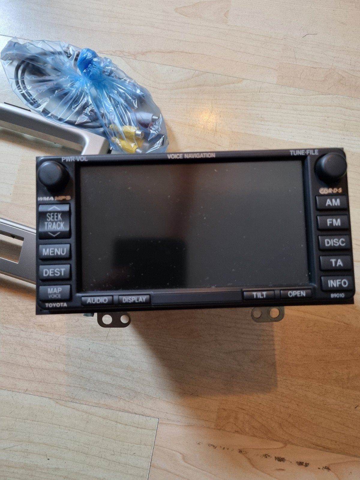 Toyota verzo Voice Navigation Systeem B9010 met DVD Navigati, Ophalen, Gebruikt