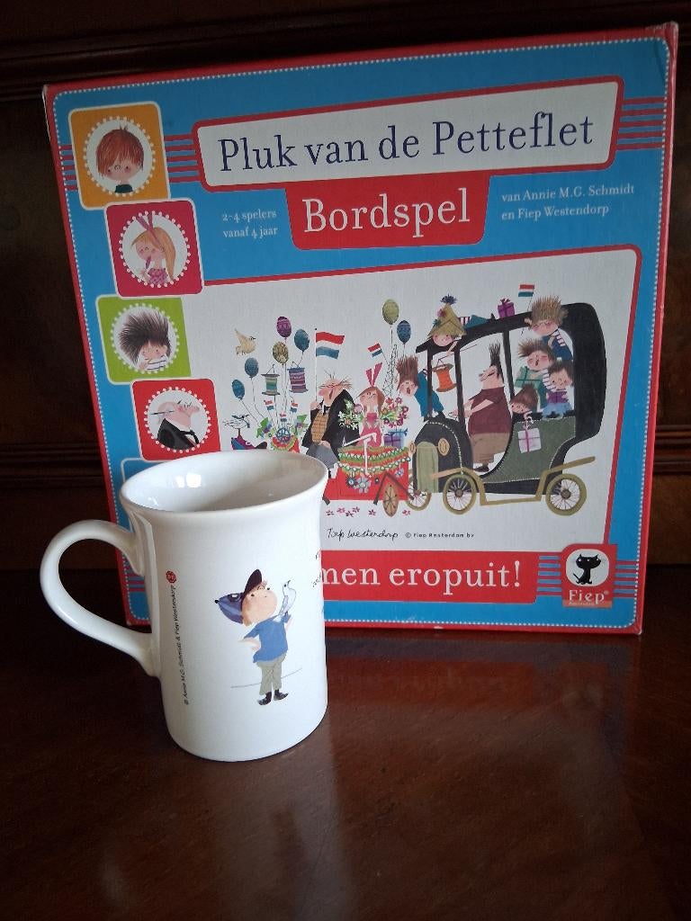 Pluk van de Petteflet spel en mok *eureka*, Ophalen of Verzenden, Zo goed als nieuw