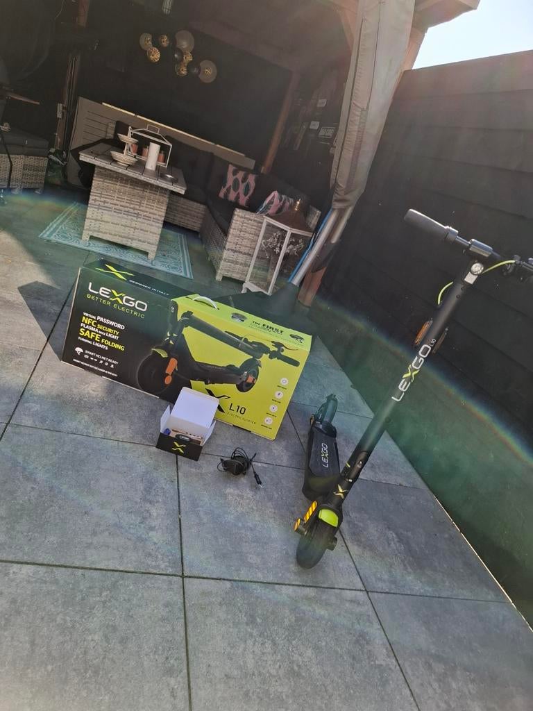 Elektrische step, Fietsen en Brommers, Steps, Ophalen of Verzenden, Zo goed als nieuw, Elektrische step (E-scooter)