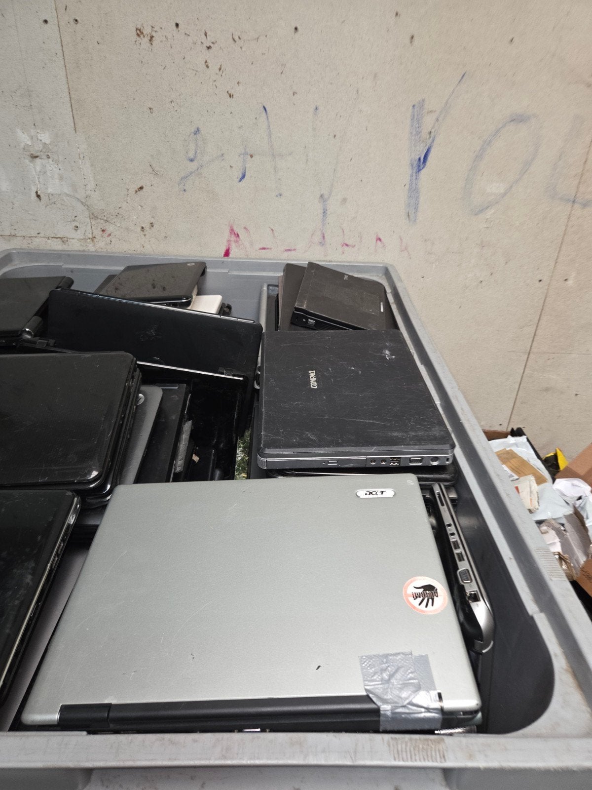 Laptops gezocht - 2,75 per kilo, Ophalen of Verzenden