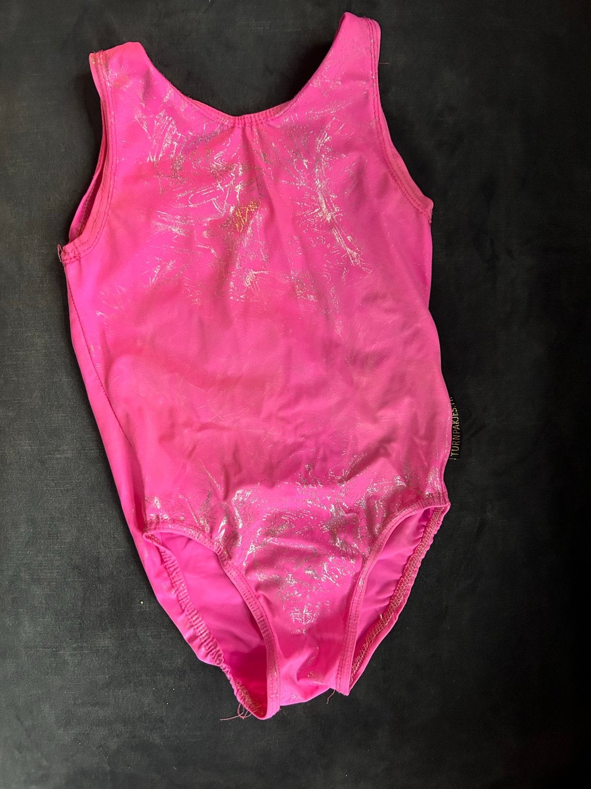 Roze turnpakje met glitters - Maat 128, Ophalen of Verzenden, Gebruikt, Meisje, Sport- of Zwemkleding