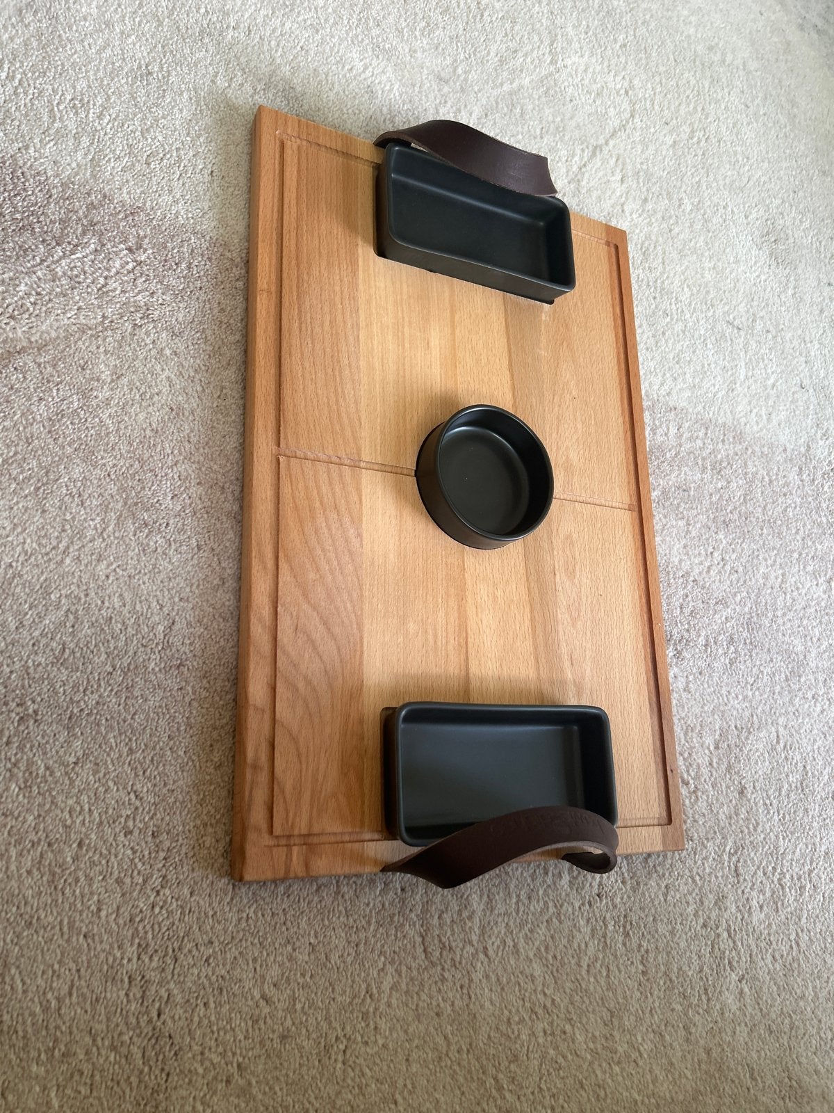 Houten snijplank met schaaltjes, Hout, Snij-/serveerplank, Ophalen of Verzenden, Zo goed als nieuw