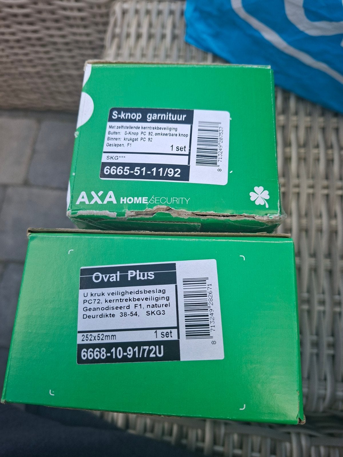 Axa deurbeslag, Ophalen of Verzenden, Nieuw, Rvs, Klink of Kruk