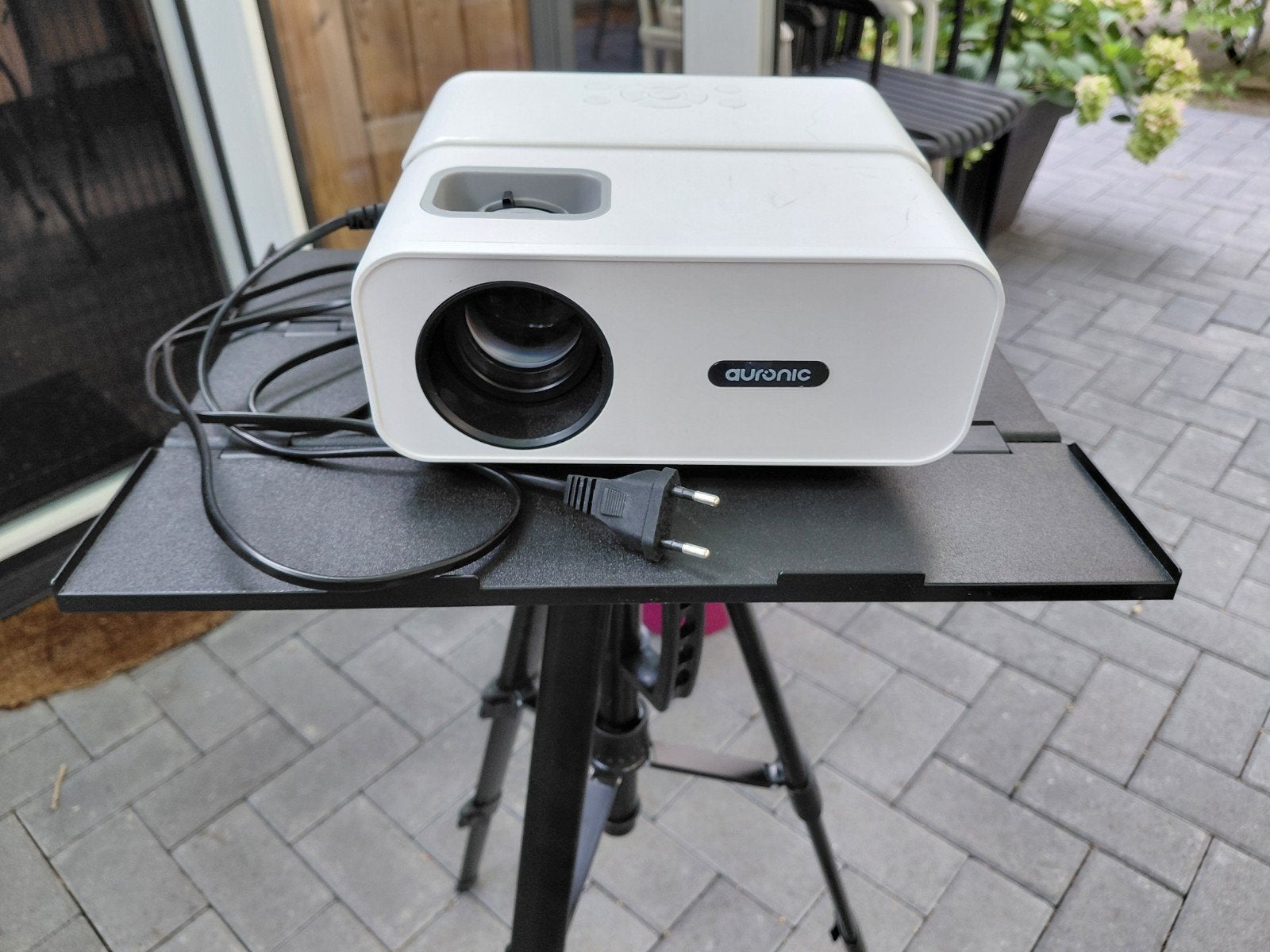 Acuronic beamer met statief en draagtas, Ophalen, Gebruikt, Acuronic, LED