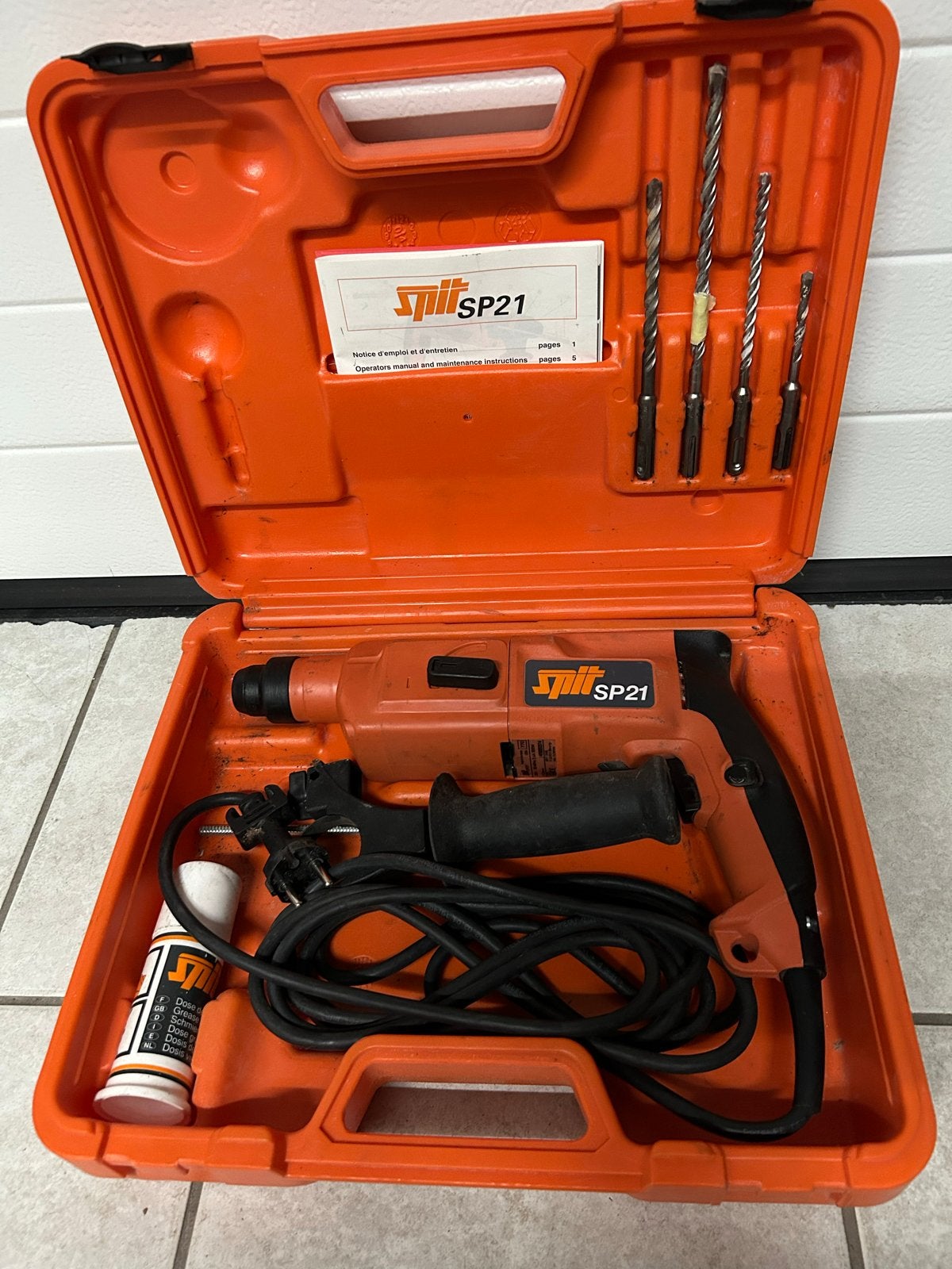 Spit SP21 Boorhamer in koffer met boren, Ophalen, Boor- en/of Breekhamer, Klopboormechanisme, Gebruikt