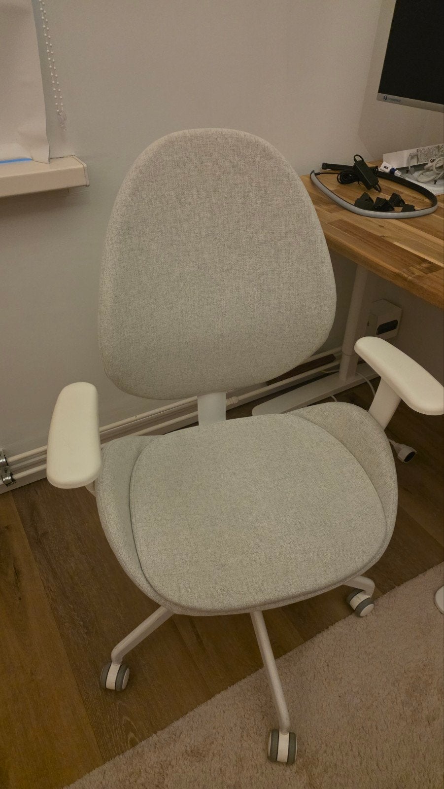 IKEA HATTEFJÄLL Bureaustoel - Zo goed als nieuw, Huis en Inrichting, Ophalen, Ergonomisch, Zo goed als nieuw, Beige