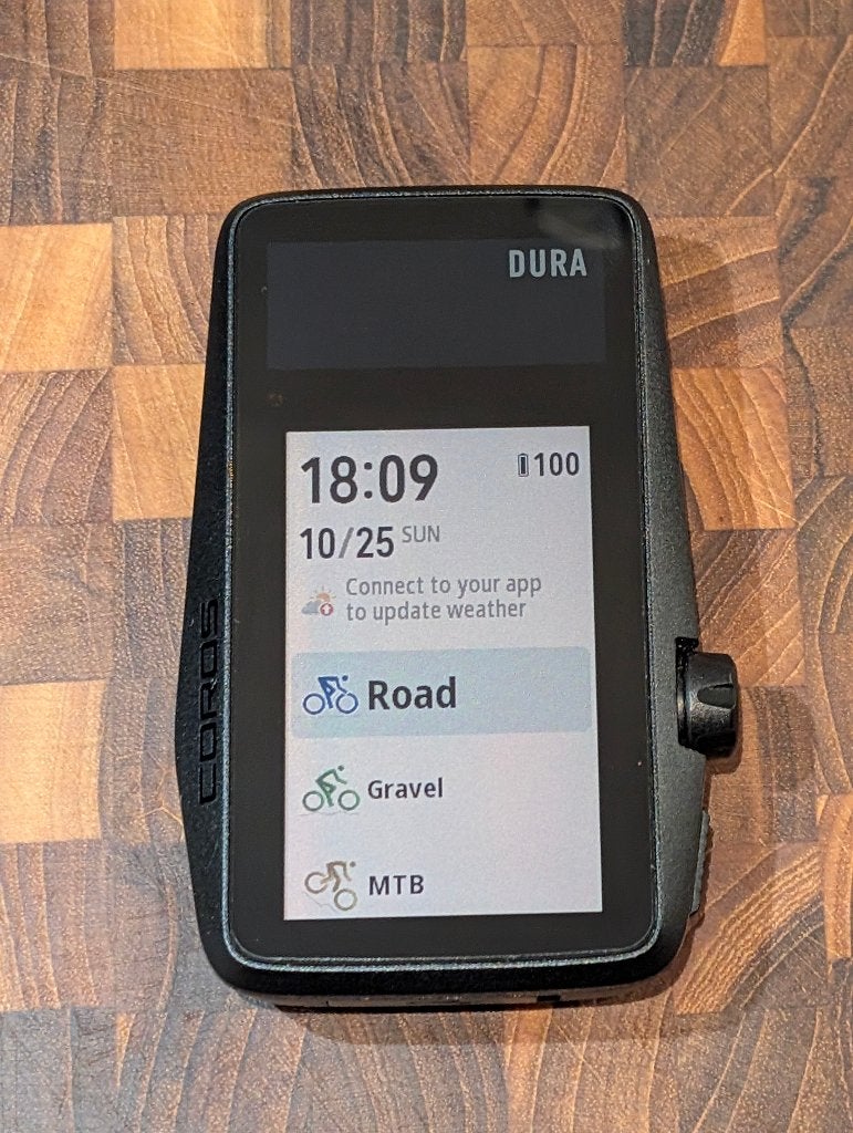 COROS Dura GPS fietscomputer + out-front stuurhouder, Ophalen of Verzenden, GPS, Gebruikt