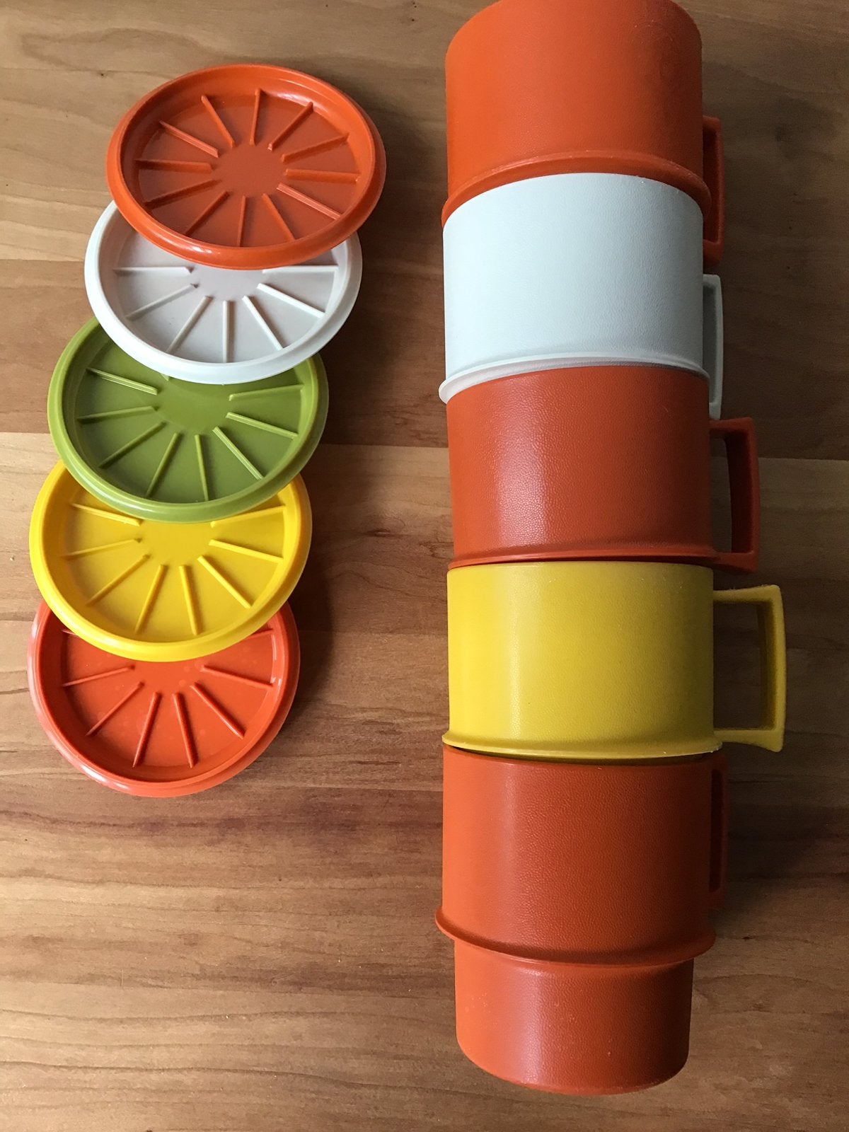 5 Vintage Tupperware stapelbekers met deksels, Ophalen of Verzenden, Gebruikt, Beker of Kan