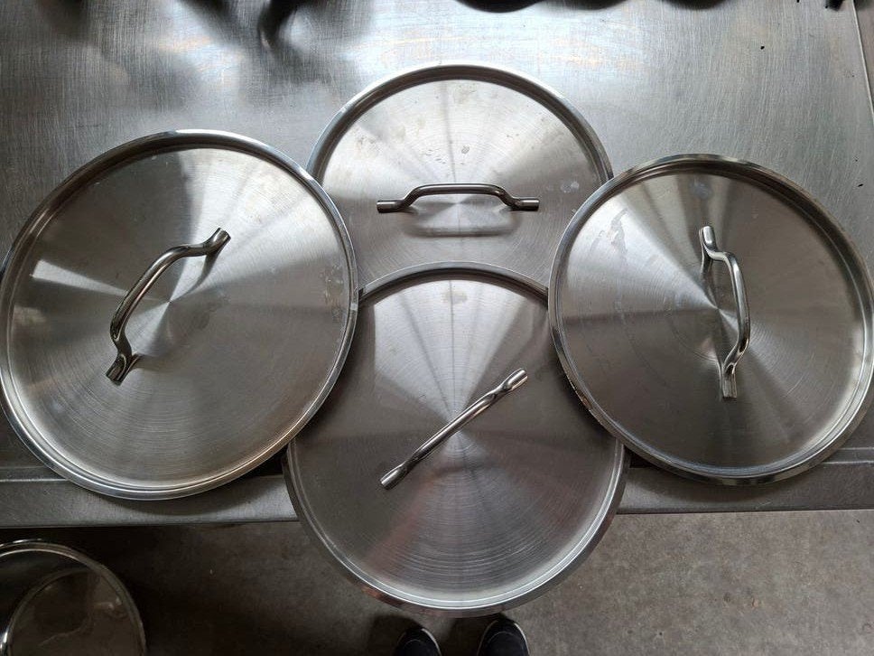 lot van 4 rvs deksels horeca, Ophalen, Zo goed als nieuw, Rvs, Kookpan