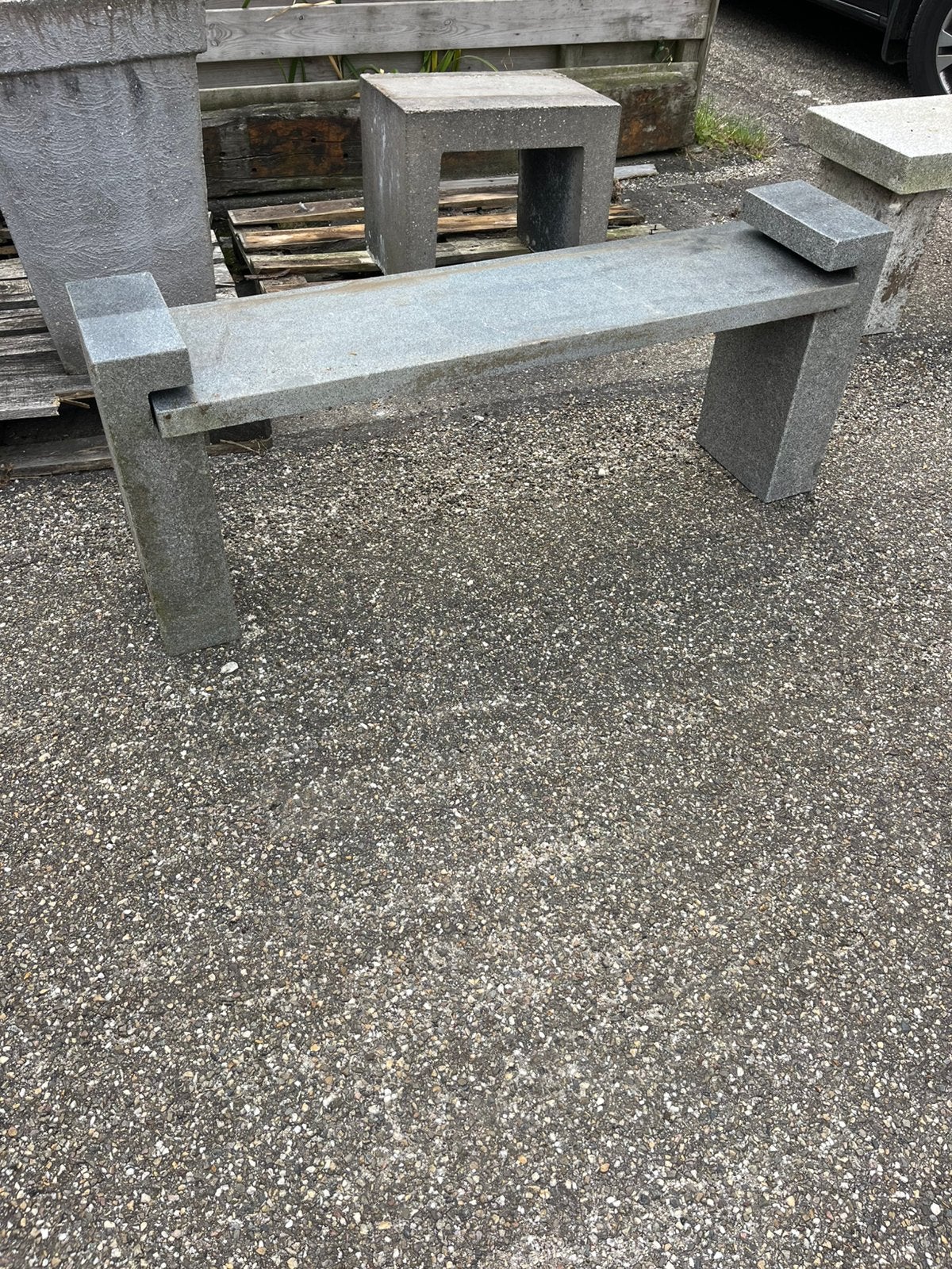 Graniet/beton bank en tafel, Tuin en Terras, Ophalen, Zo goed als nieuw