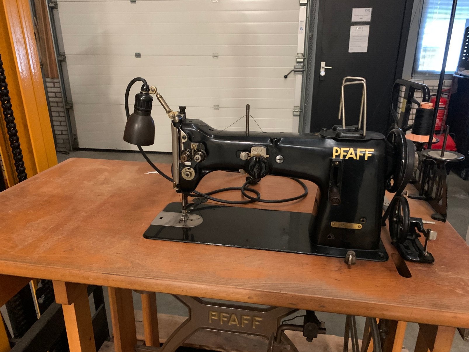 Industriele naaimachine pfaff 138-6, Ophalen, Gebruikt, Naaimachine, Pfaff