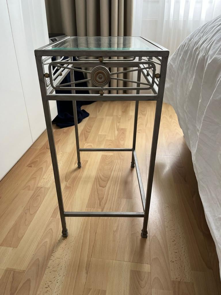 Tafel Maison Jansen Maison Charles stijl messing bijzettafel, Huis en Inrichting, 45 tot 60 cm, Minder dan 55 cm, Ophalen of Verzenden