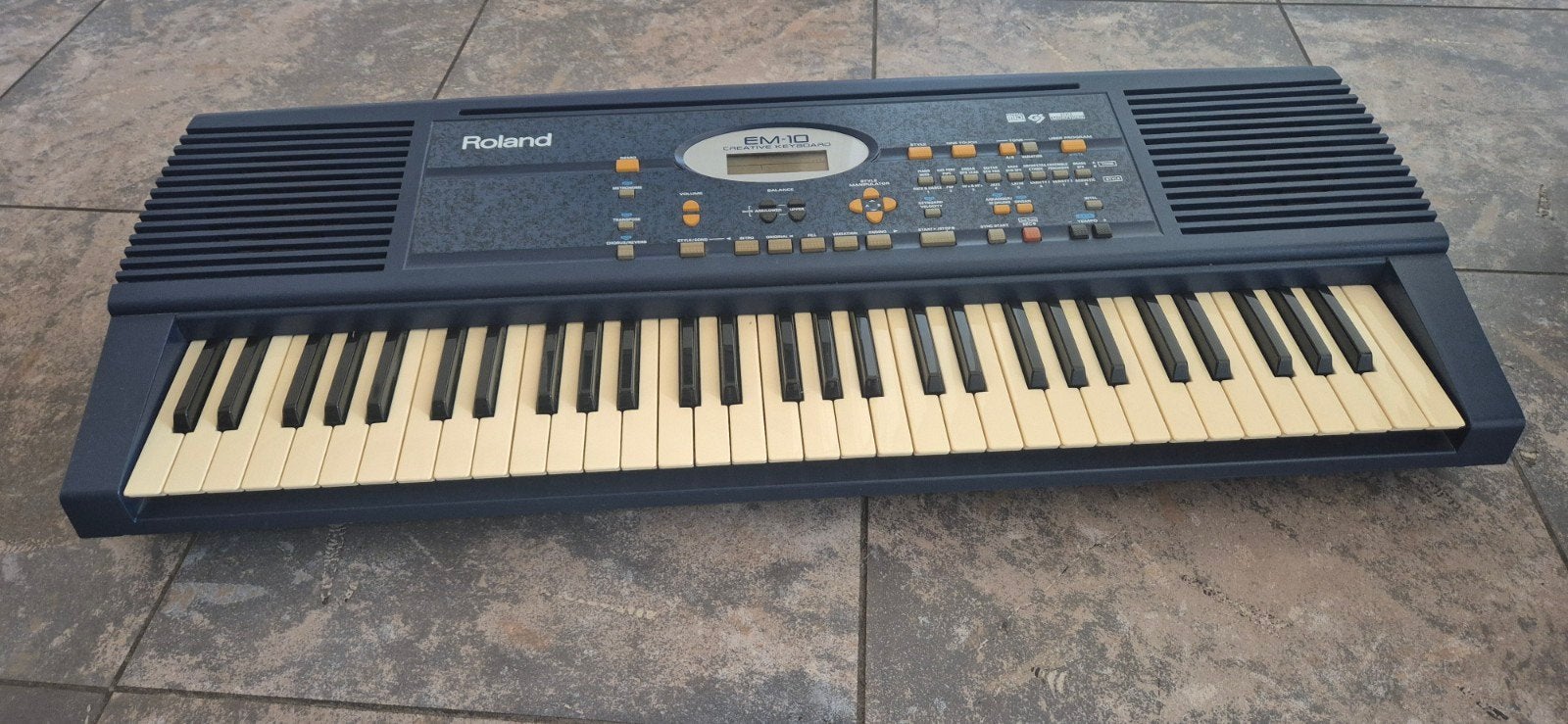 Roland keyboard, Muziek en Instrumenten, Ophalen, Zo goed als nieuw, 61 toetsen, Roland
