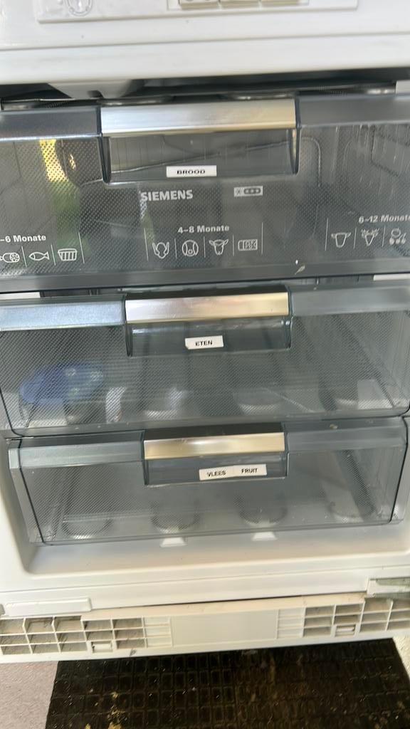 Siemens onderbouwvriezer, Minder dan 60 cm, Inbouw, Ophalen, Vrieskast