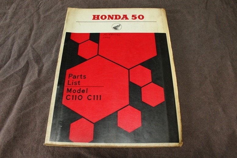 Honda 50 C110 C111 1960 ? moped parts list onderdelen boek, Ophalen of Verzenden, Gebruikt