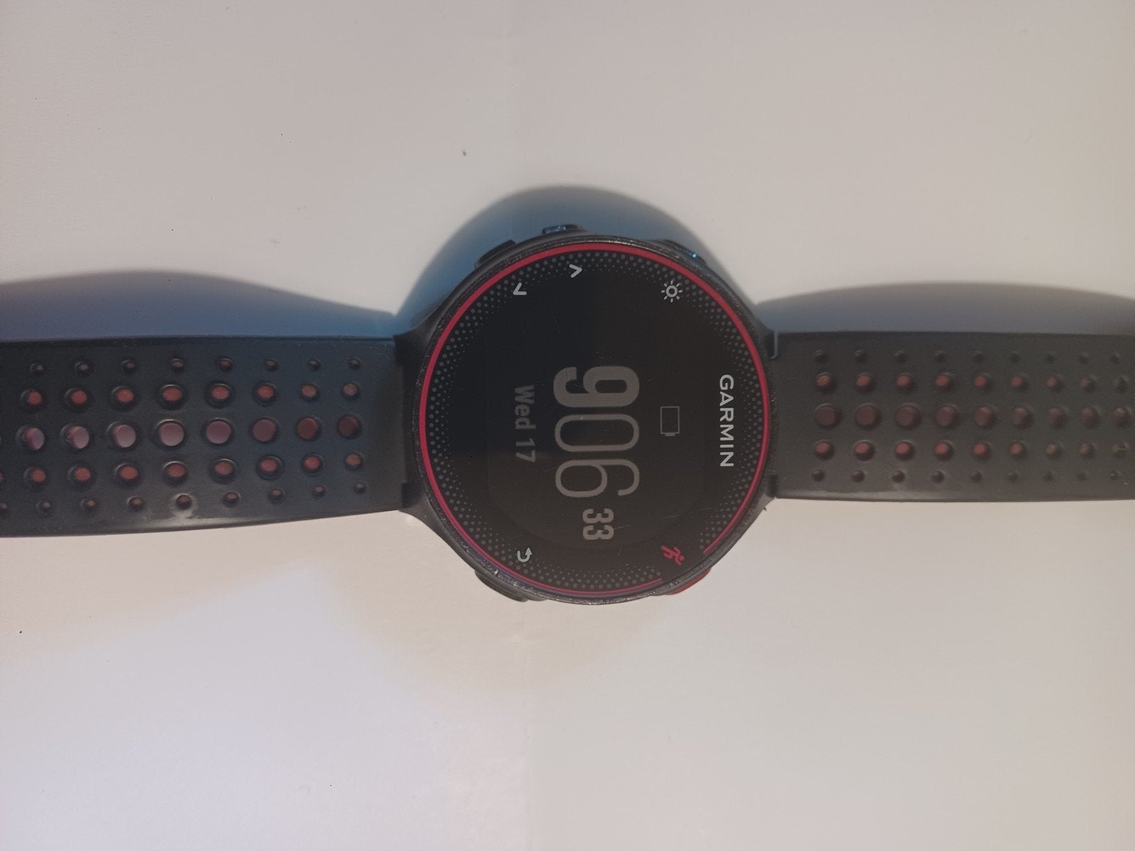 Garmin Forerunner 235 sporthorloge met hartslagmeter, Sieraden, Tassen en Uiterlijk, Sporthorloges, Gebruikt, Afstand, Zwart, Garmin