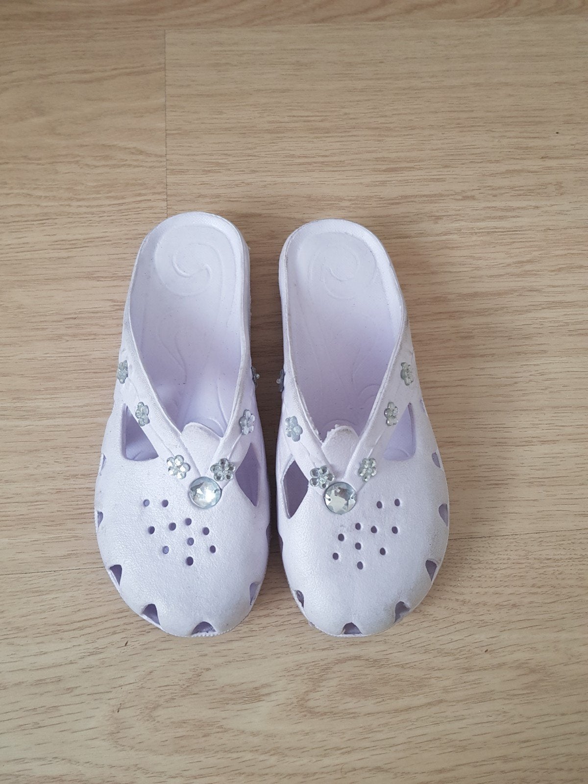 Leuke slippers, Slippers, Overige kleuren, Nieuw, Ophalen of Verzenden