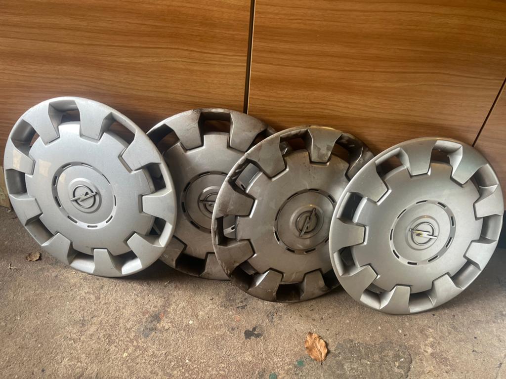 Opel wieldoppen, 4 stuks, Auto diversen, Wieldoppen, Ophalen, Gebruikt