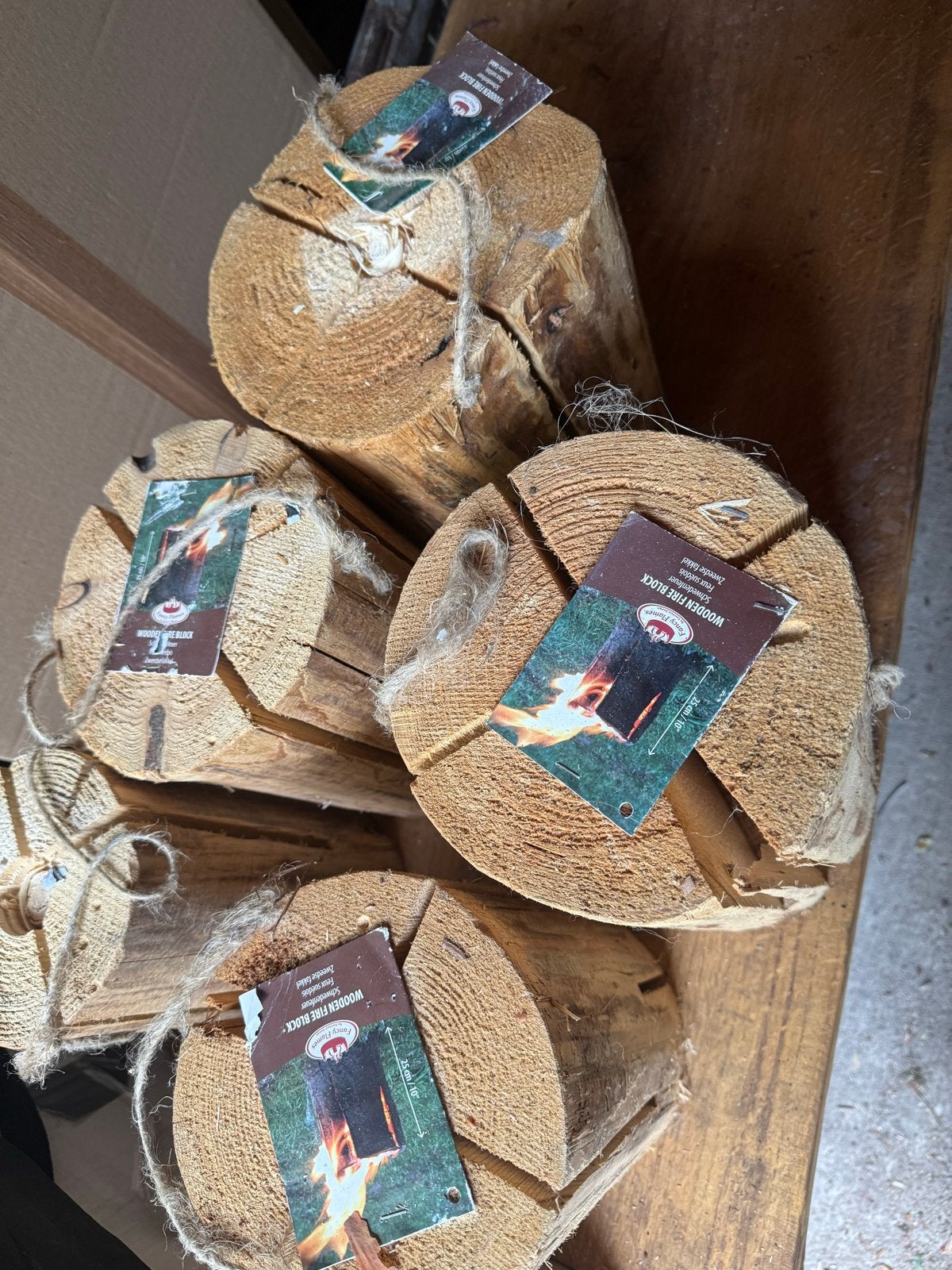 Zweeds vuurblok / Houtblokken voor sfeer en warmte, Tuin en Terras, Minder dan 3 m³, Ophalen, Overige houtsoorten, Blokken