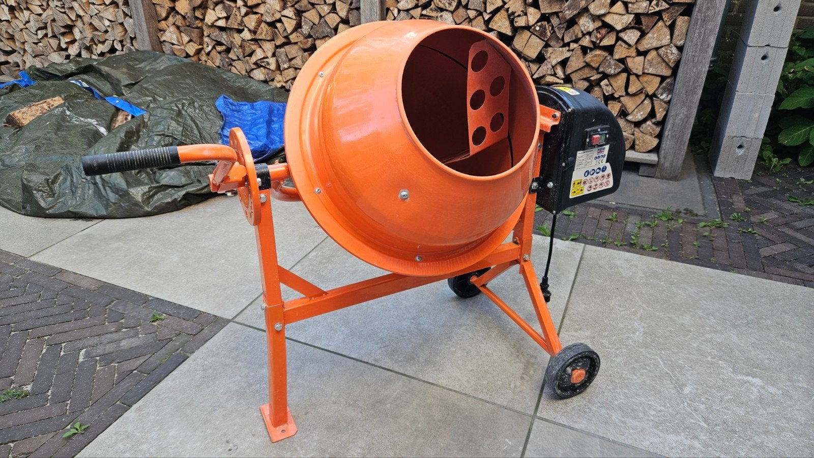 Betonmolen HBM 63 liter, Ophalen