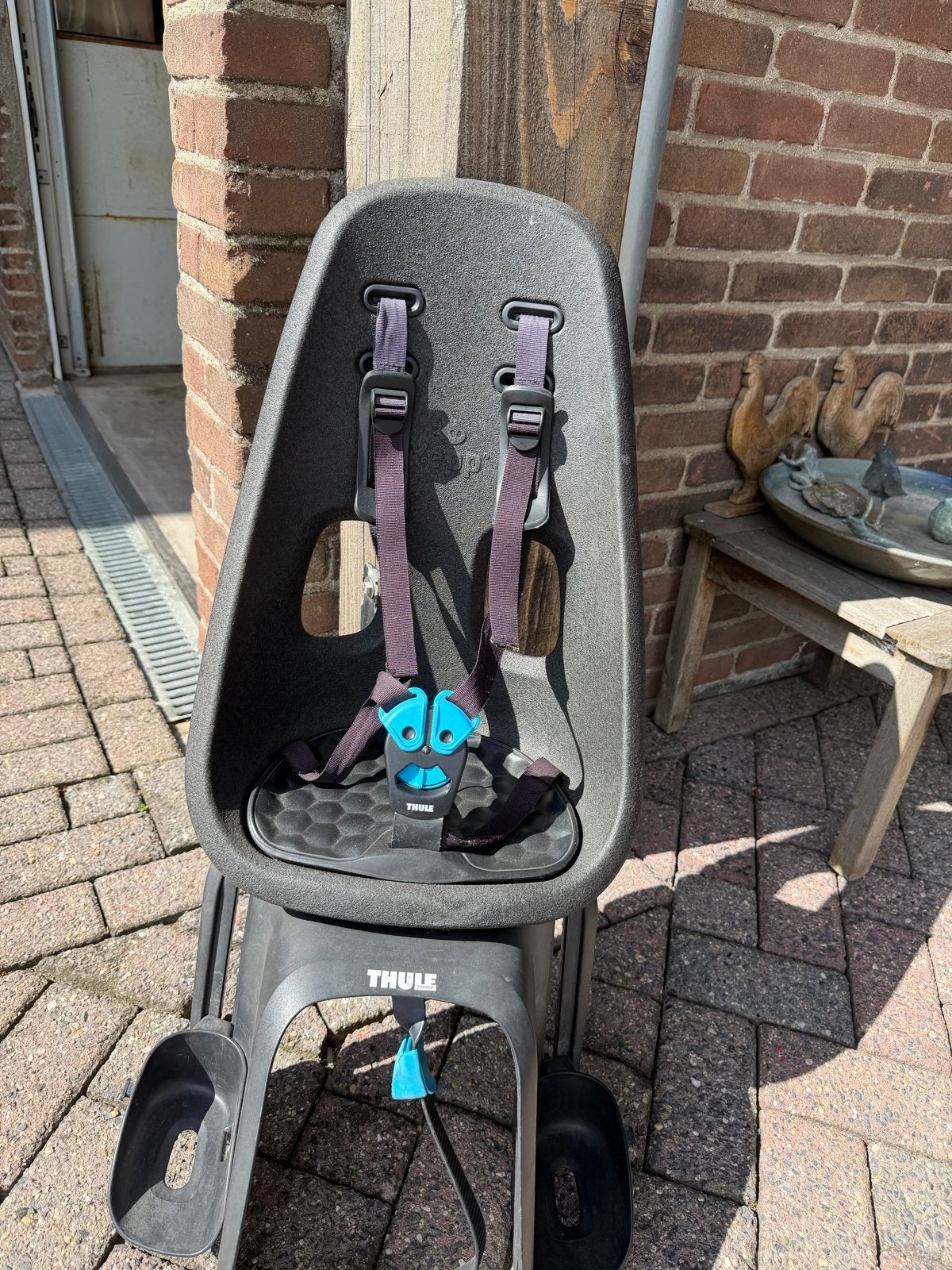 Thule Yepp Mini fietsstoeltje achter, Fietsen en Brommers, Fietsaccessoires | Fietsstoeltjes, Achterzitje, Voetsteuntjes, Ophalen of Verzenden