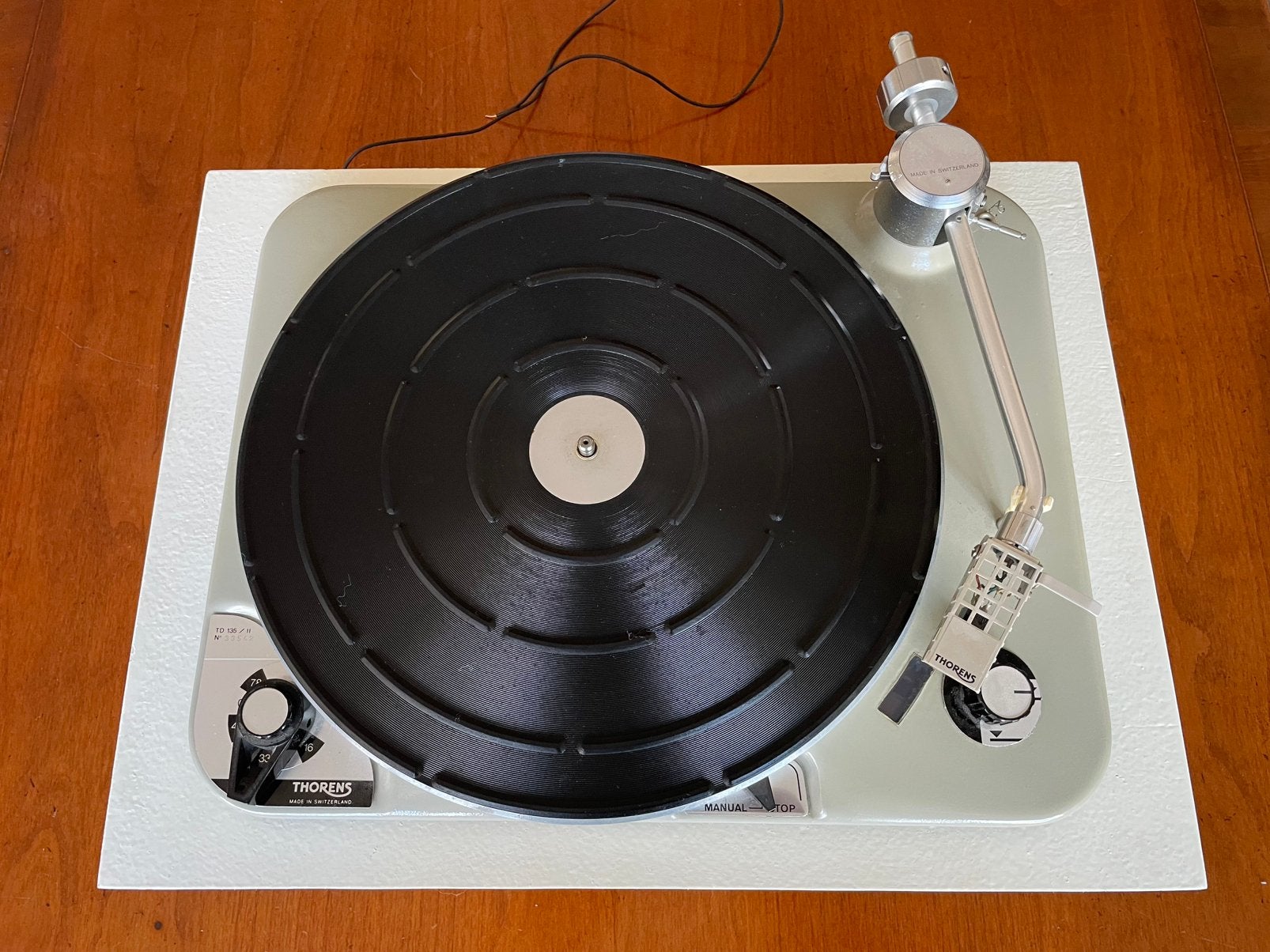 Thorens td 135 mk 2, Ophalen of Verzenden, Zo goed als nieuw, Platenspeler, Thorens