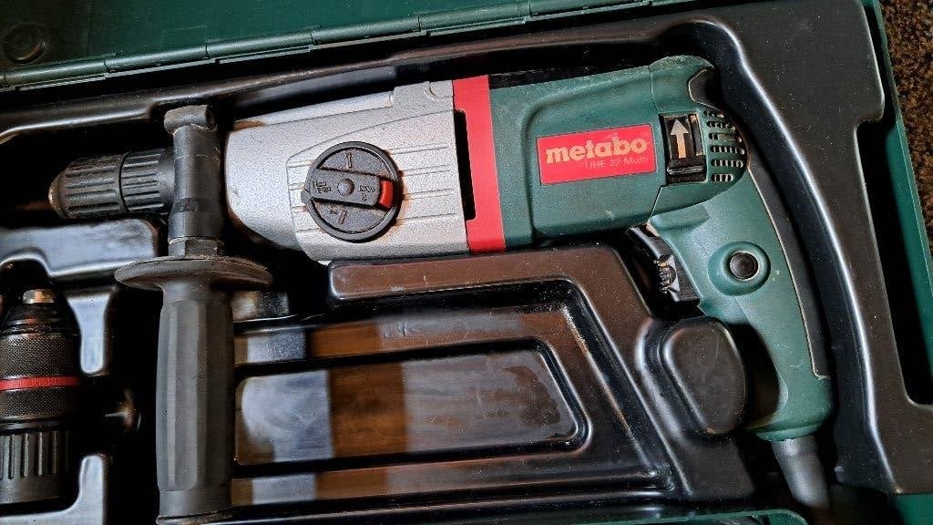 Metabo combi boormachine in Koffer ., Ophalen, Zo goed als nieuw, Boormachine, Klopboormechanisme