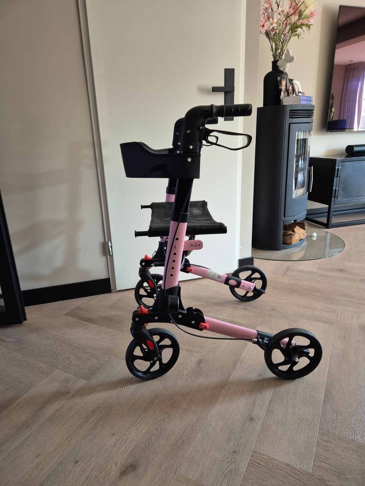 Rollator sky roze, Diversen, Rollators, Ophalen