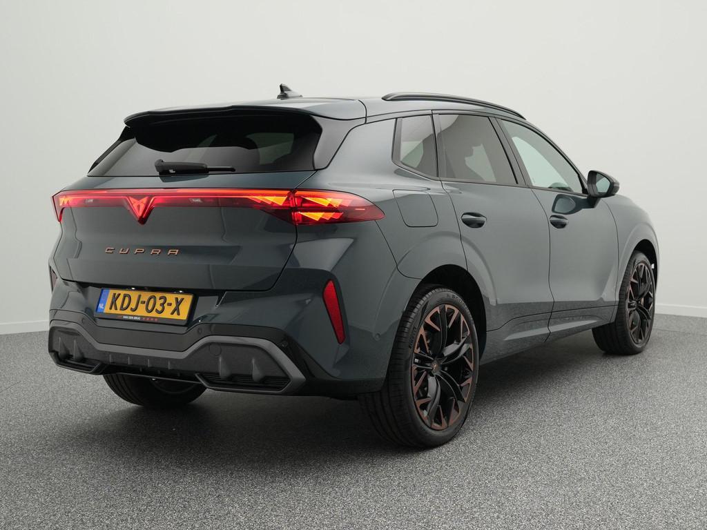 CUPRA Terramar 1.5 TSI e-Hybrid VZ 272pk | SennHeiser Audio, Auto's, 4 cilinders, 2000 kg, Alcantara, 26 kWh