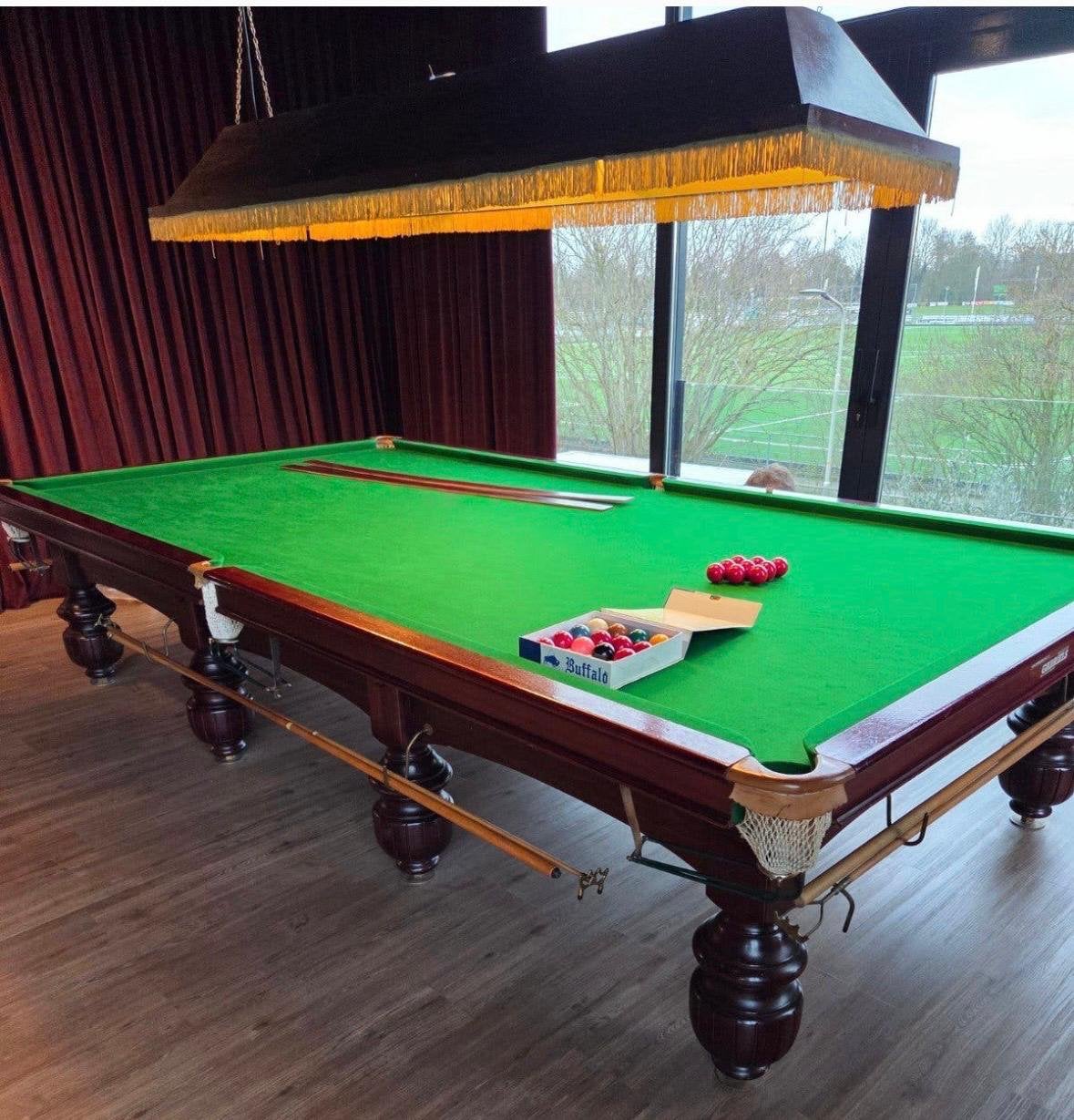 LAMP voor boven biljart/pool/snookertafel, Sport en Fitness, Ophalen, Gebruikt, Pooltafel