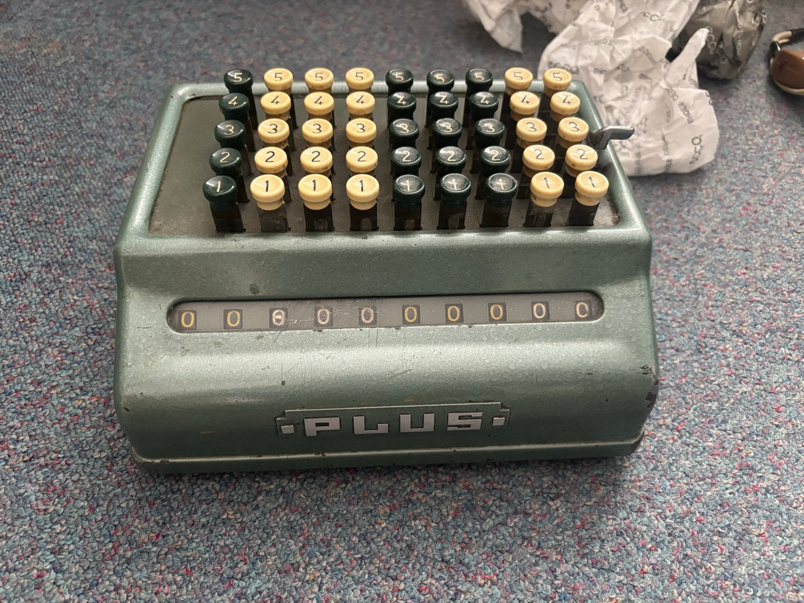 Vintage Plus rekenmachine - Mechanische telmachine, Ophalen