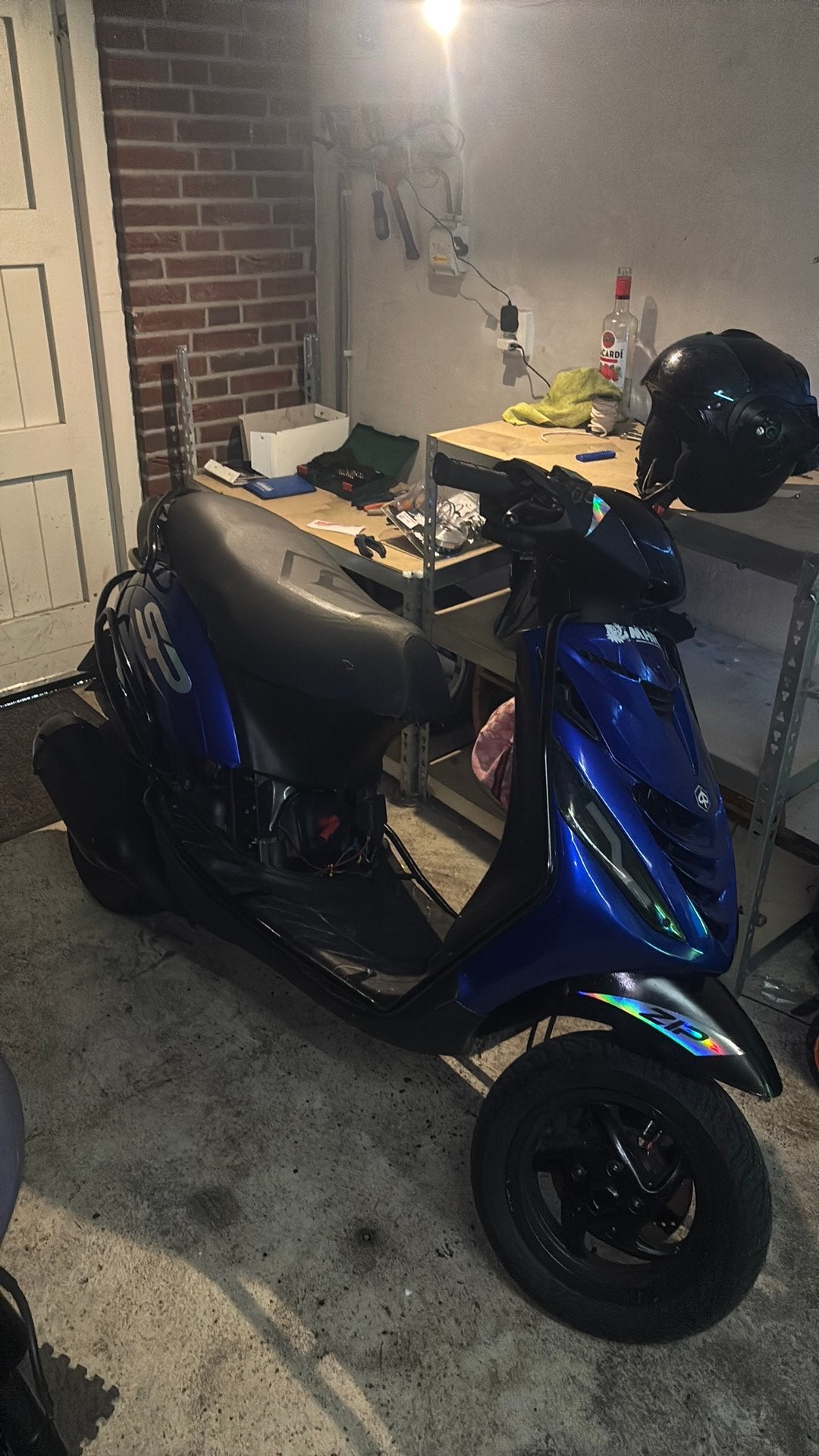 Zip 183 stage 2 (full option), Ophalen, Zo goed als nieuw, Benzine, Zip
