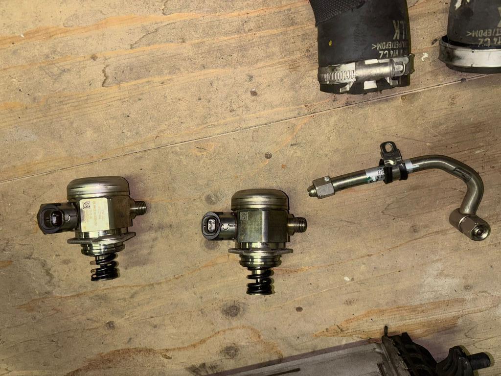 Hogedruk brandstofpomp set Lamborghini Urus (Gebruikt OEM), Auto-onderdelen, Ophalen, Gebruikt
