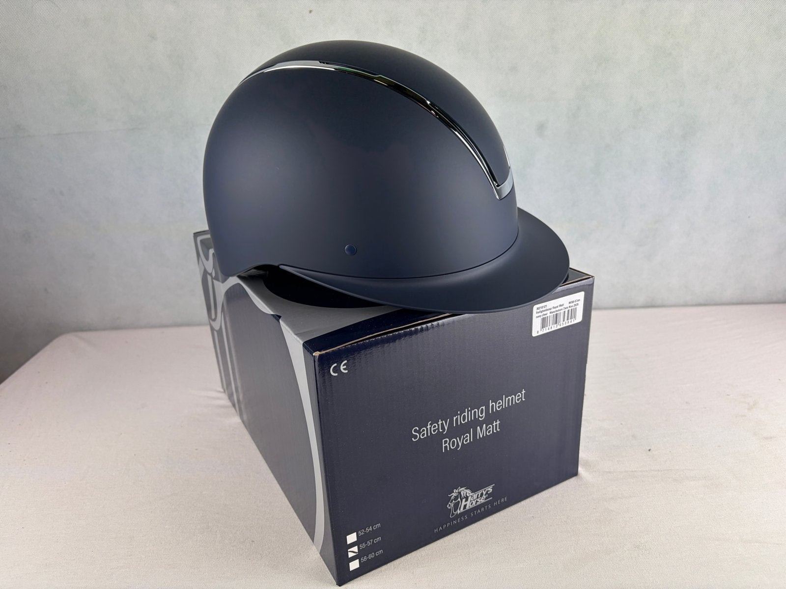Harry’s Horse Royal Matt veiligheidscap M 55-57, Info@harryshorse.com, Dressuur, Jansen International Trading B.V., Nieuw