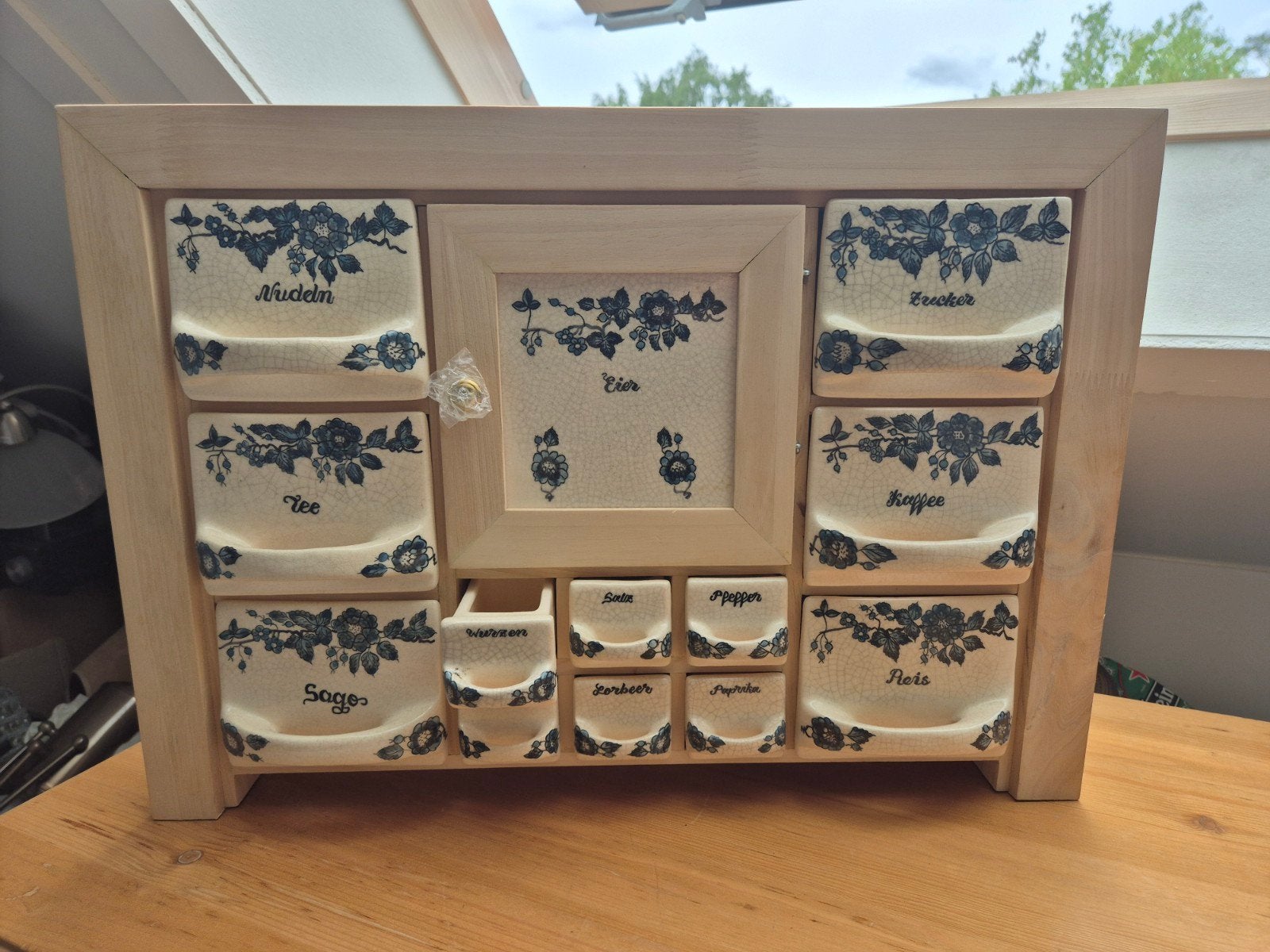 Vintage Kruidenrek met Porseleinen Lades, Ophalen of Verzenden