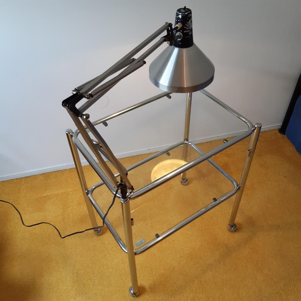 Pedicurekar van Orthofex met Hala architectenlamp T9., Ophalen, Huis en Inrichting