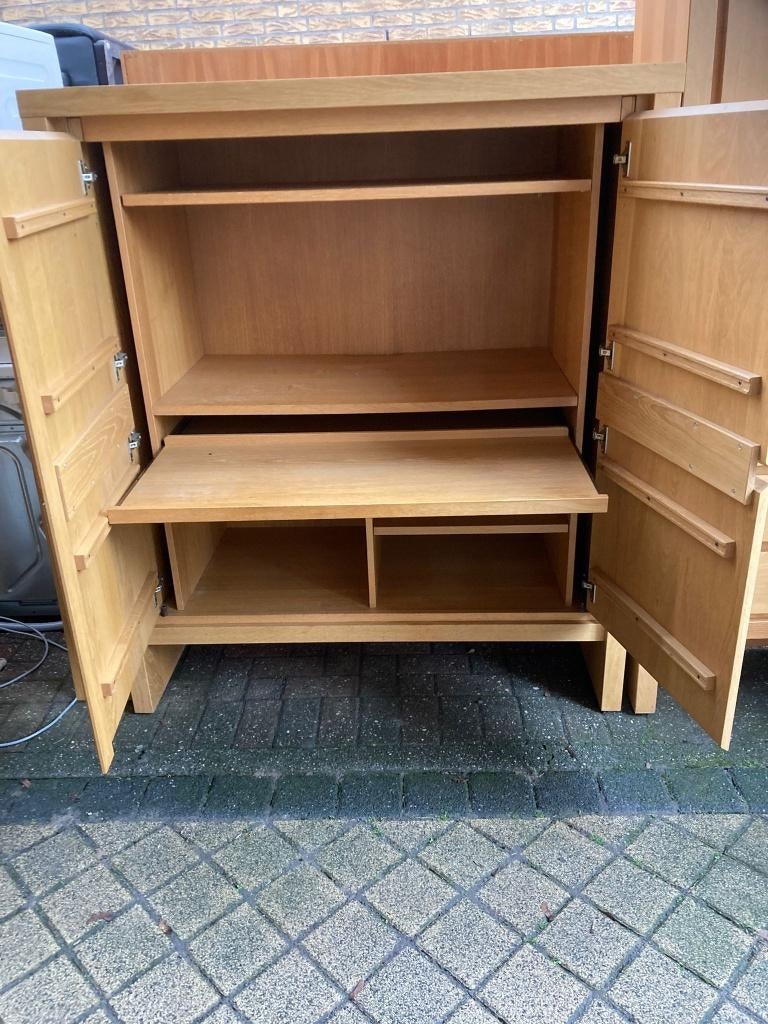Zeer massieve tv kast of computerkast, Ophalen, 100 tot 150 cm, 100 tot 150 cm, Hout