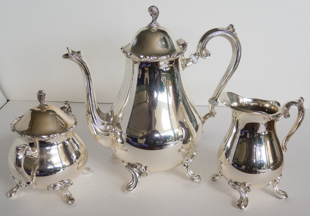 Koffie/ of theeservies Leonard, Ophalen
