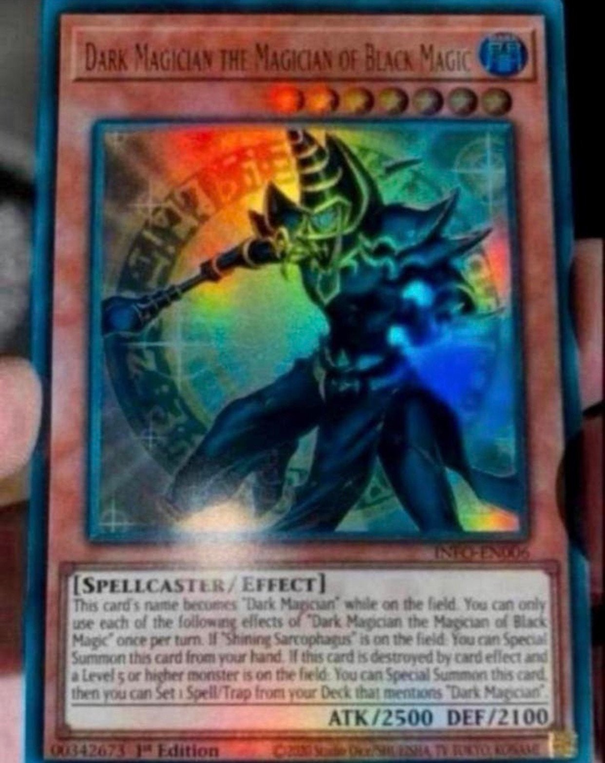 Yu-Gi-Oh! Dark Magician the Magician of Black Magic INFO 1st, Ophalen of Verzenden, Zo goed als nieuw, Losse kaart, Foil