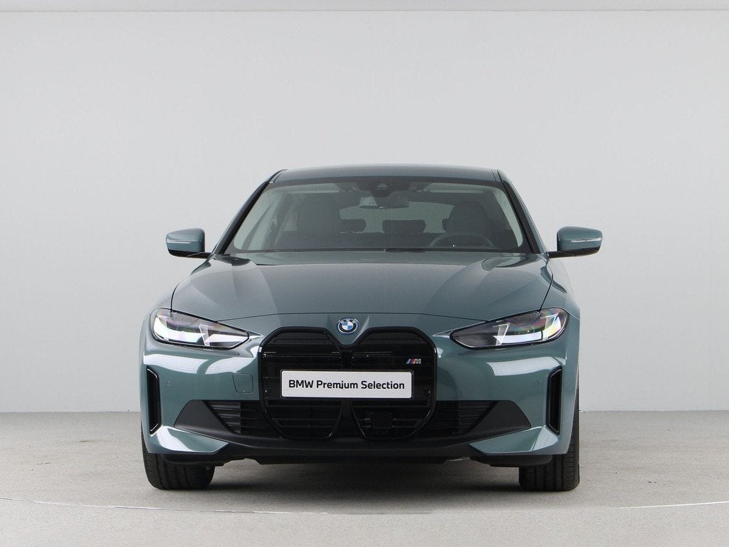 BMW i4 eDrive35 70 kWh Business Edition (bj 2026, automaat), Auto's, BMW, Achterwielaandrijving, Zwart, Met garantie (alle), 502 km