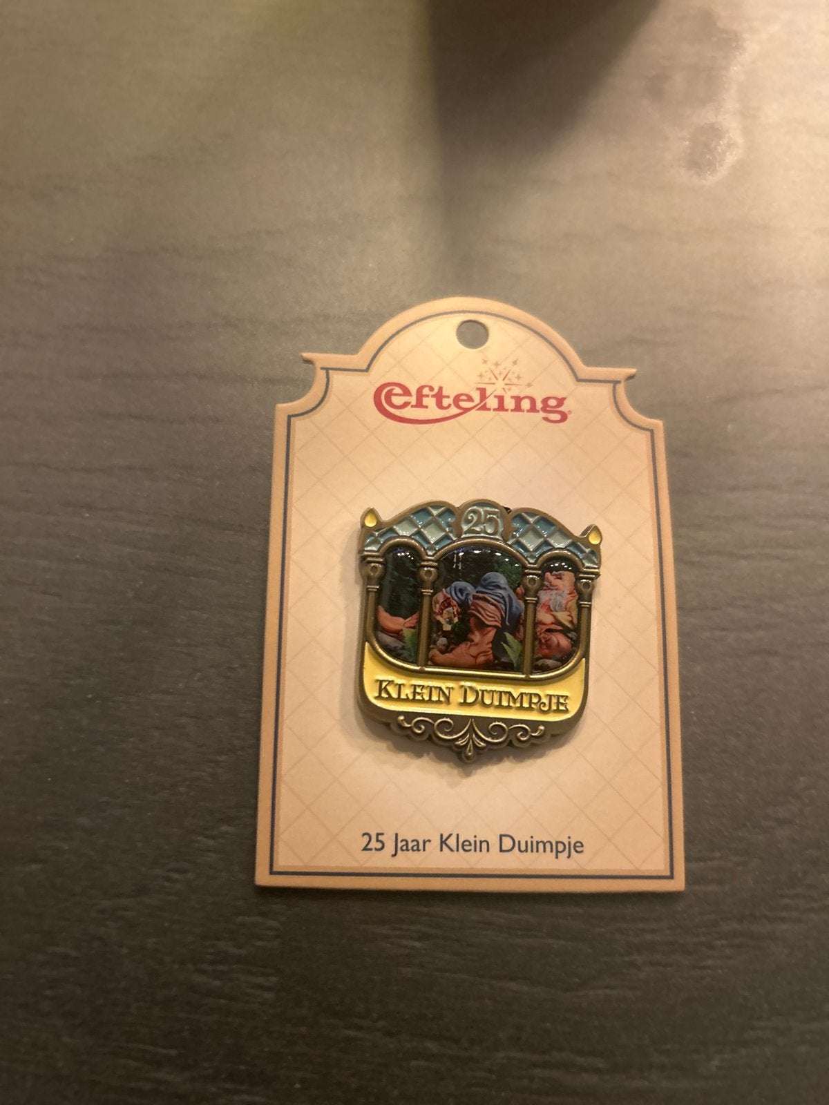 Efteling Klein Duimpje 25 jaar pin, Ophalen of Verzenden, Nieuw, Button of Speldje
