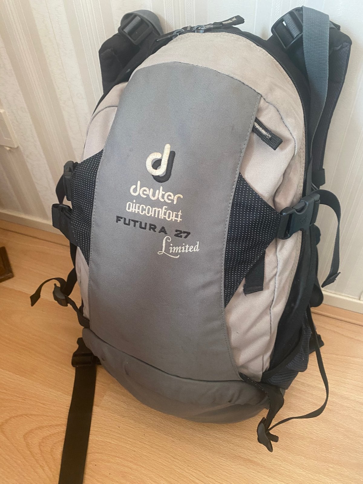 Deuter aircomfort Futura 27 limited rugzak, Overige merken, Overige typen, Ophalen of Verzenden, Zo goed als nieuw