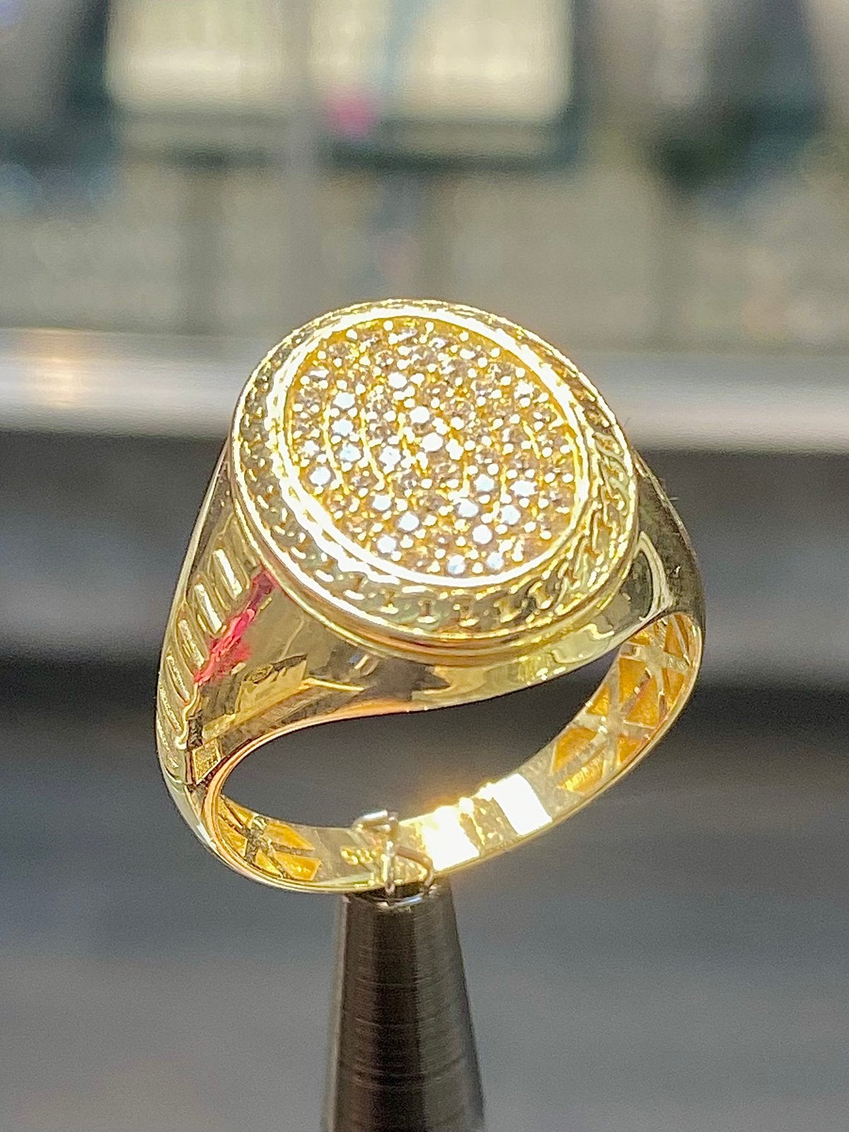 14k Gouden Ring met Stenen, Ophalen of Verzenden, Zo goed als nieuw, 17 tot 18, Dame