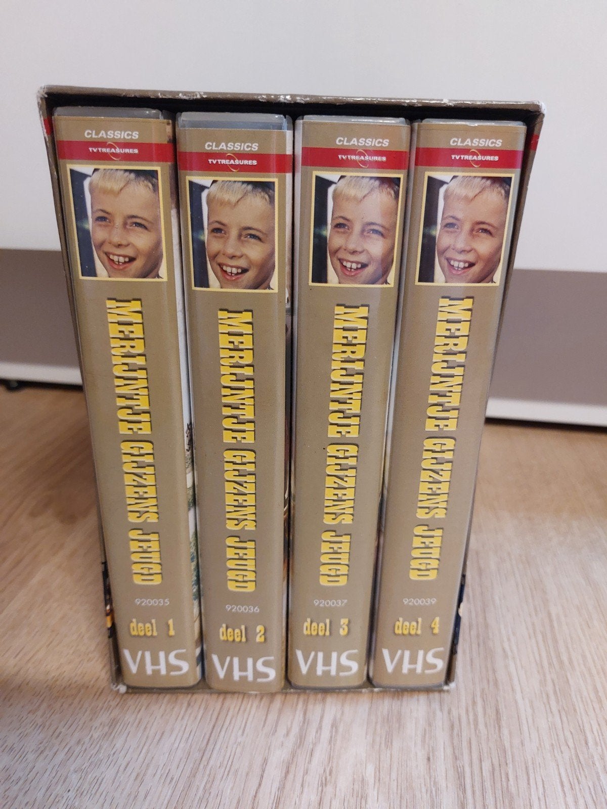 Merijntje gijzens jeugd VHS box videobanden, Alle leeftijden, Ophalen of Verzenden, Zo goed als nieuw